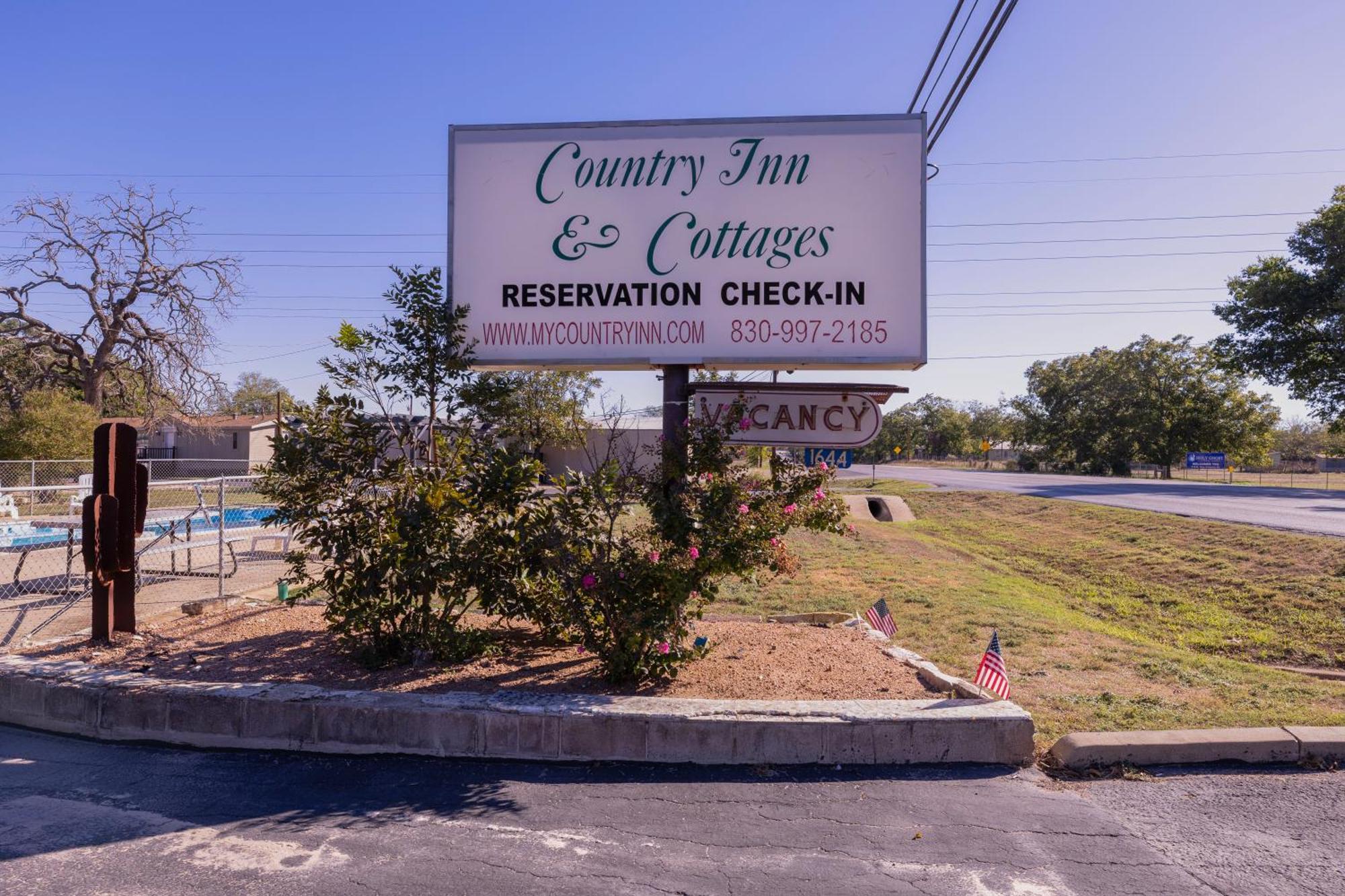 Country Inn Motel Fredericksburg Exterior foto